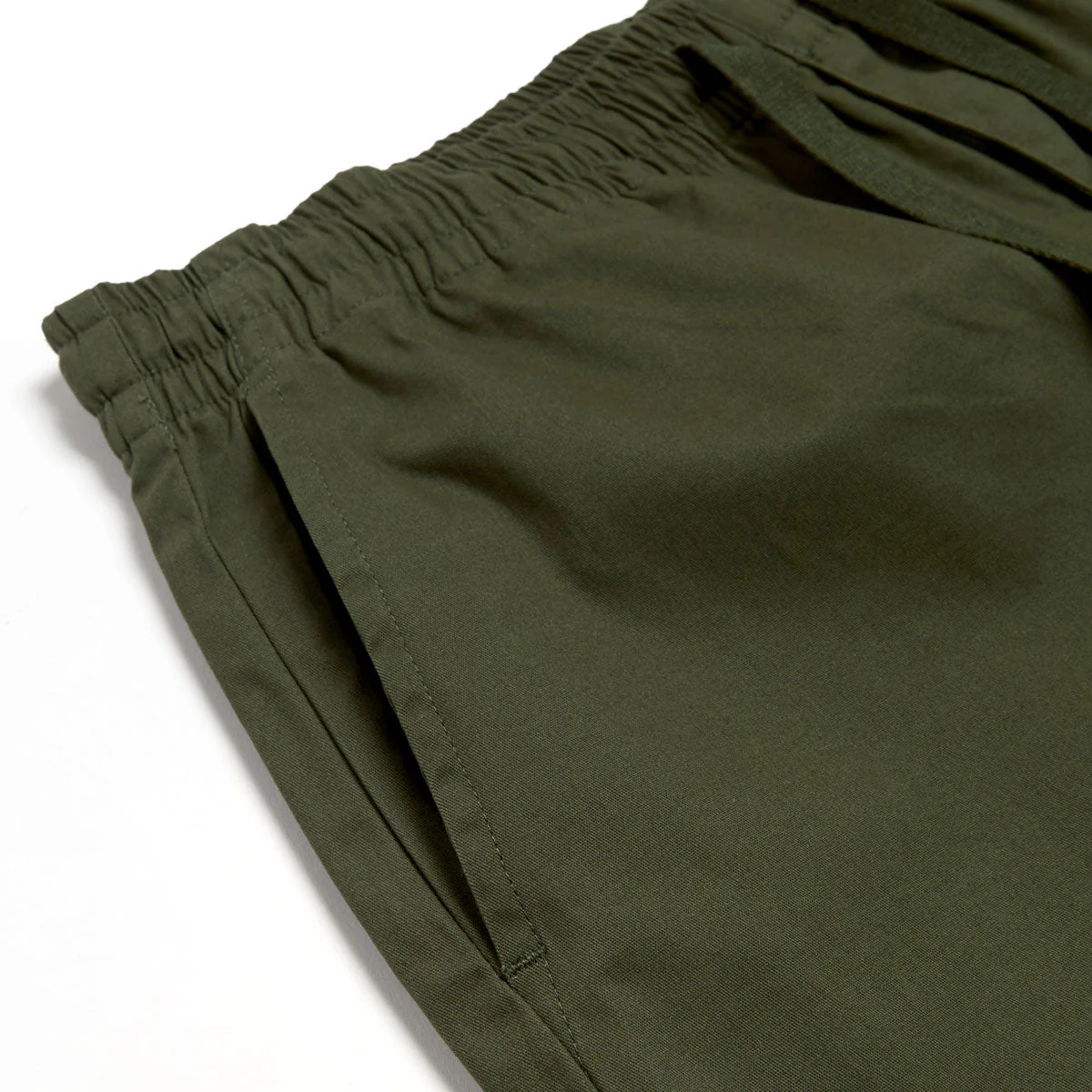 Habitat Traverse Shorts - Olive - Image 4