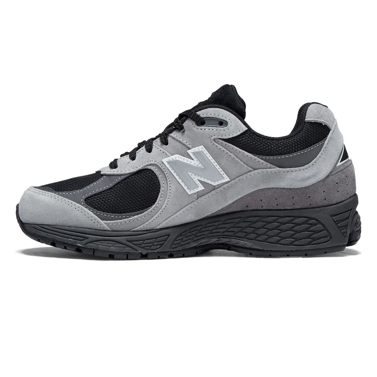 New Balance 2002R Shoes - Black/Silver Metallic - Image 2