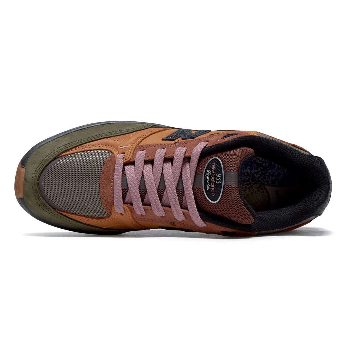 New Balance x Gigliotti Andrew Reynolds 933 Shoes - True Brown - Image 3