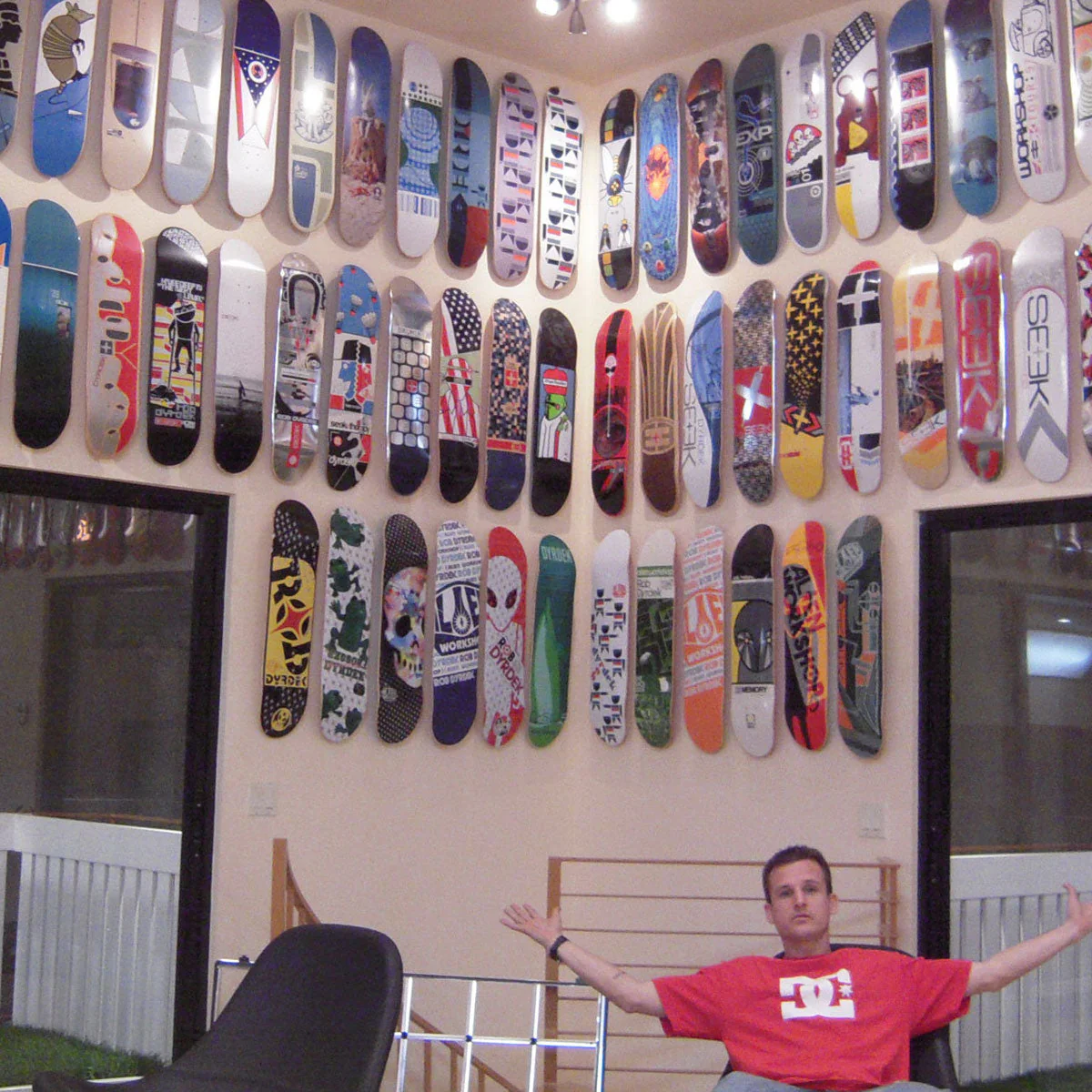 Sk8ology Single Skateboard Display With Drill Bit - Image 3