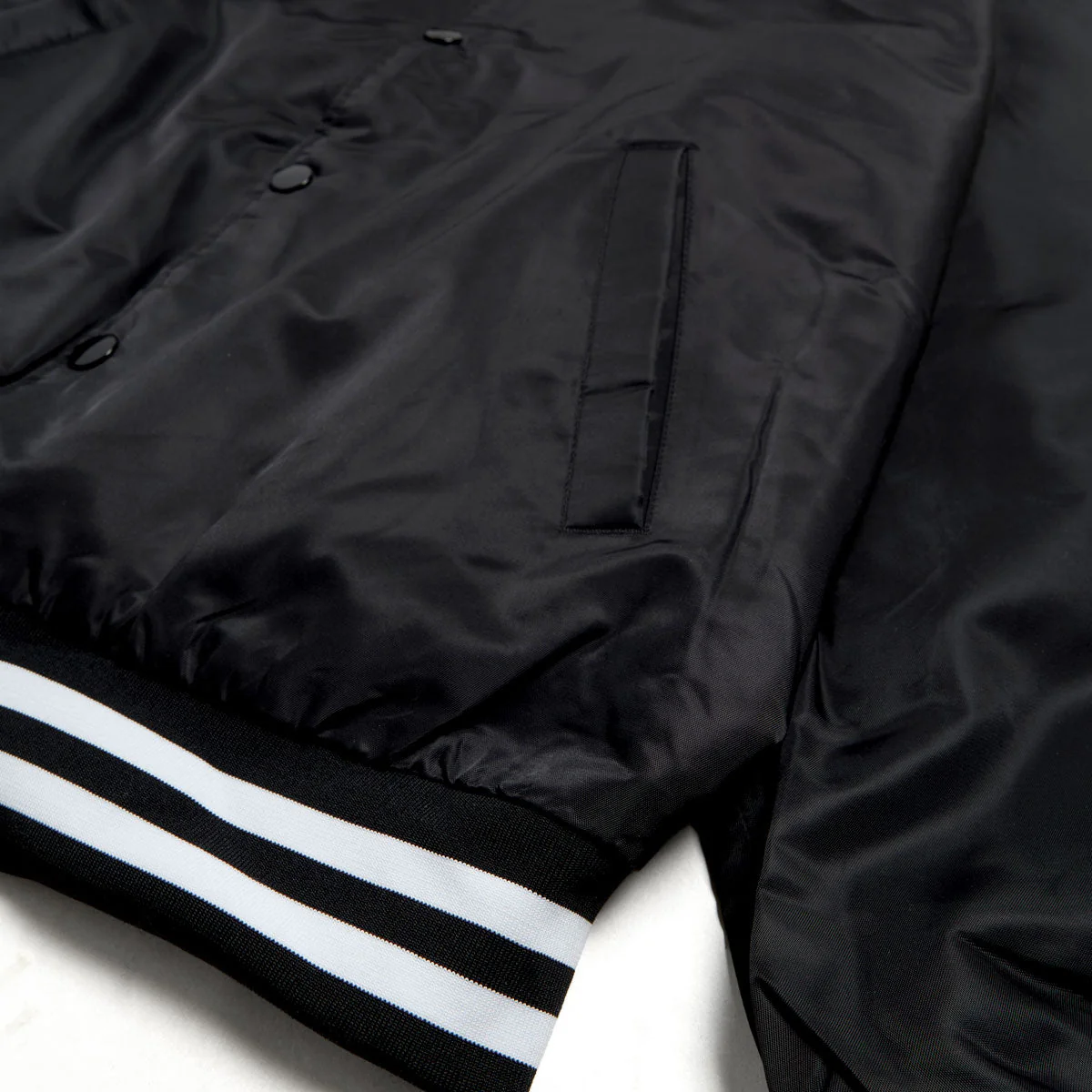Thrasher Mag Logo Dugout Jacket - Black/White - Image 4